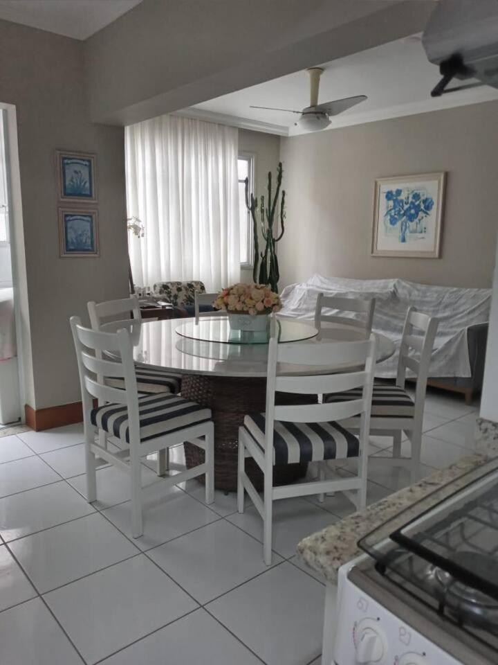 Apartamento completo na calçada da praia Leilighet Guarujá Eksteriør bilde