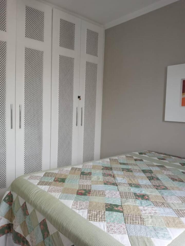 Apartamento completo na calçada da praia Leilighet Guarujá Eksteriør bilde